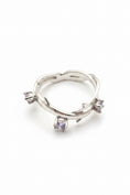 Load image into Gallery viewer, Criss- Cross Sterling Silver Ring