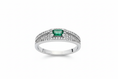 Load image into Gallery viewer, 925 Sterling Silver ring with Emerald lab grown stone and Cubic Zirconia stones
