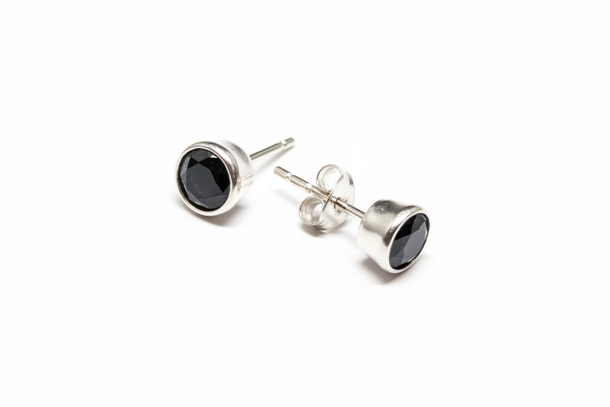 925 Sterling Silver Bezel-set Black Cubic Zirconia Stud Earrings