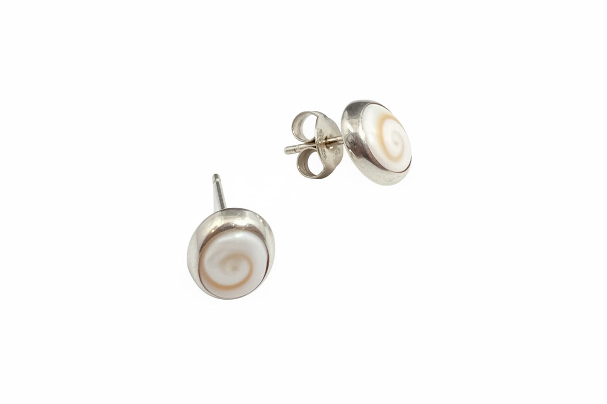 925 Sterling Silver Shiva Shell Oval Stud Earrings