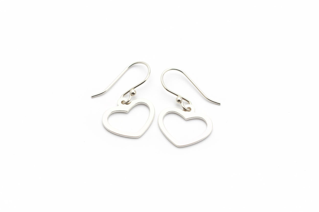 925 Sterling Silver Hanging Hearts Earrings
