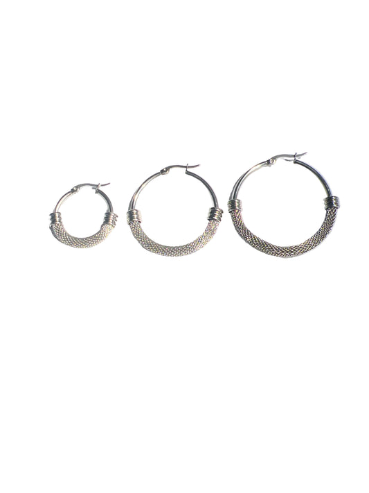 Elegant Mesh Hoop Earrings