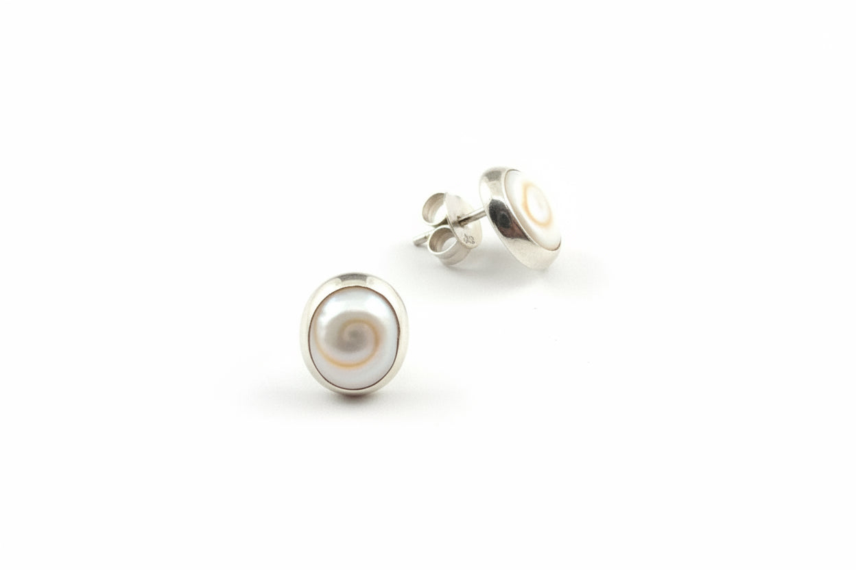 925 Sterling Silver Shiva Shell Oval Stud Earrings