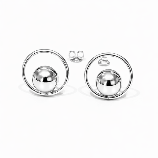 Silver hoop earrings with a central sphere 