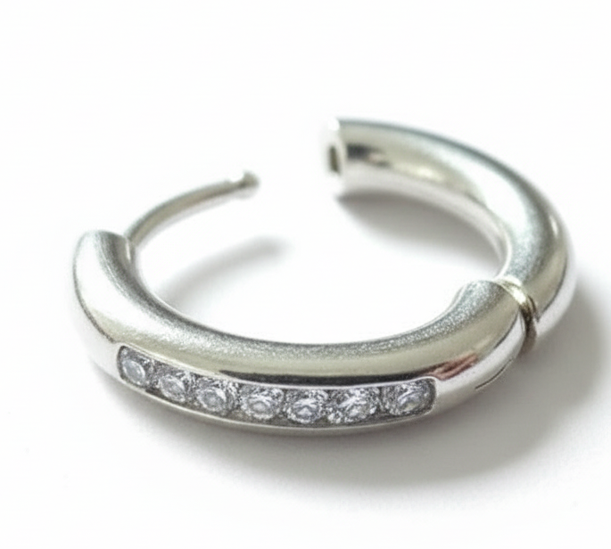 Hoop Earing with Clear Stones