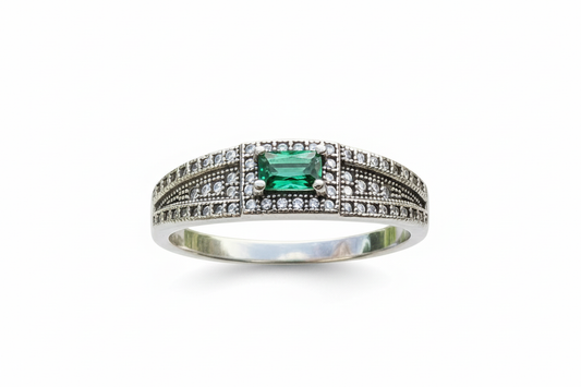 925 Sterling Silver ring with Emerald lab grown stone and Cubic Zirconia stones