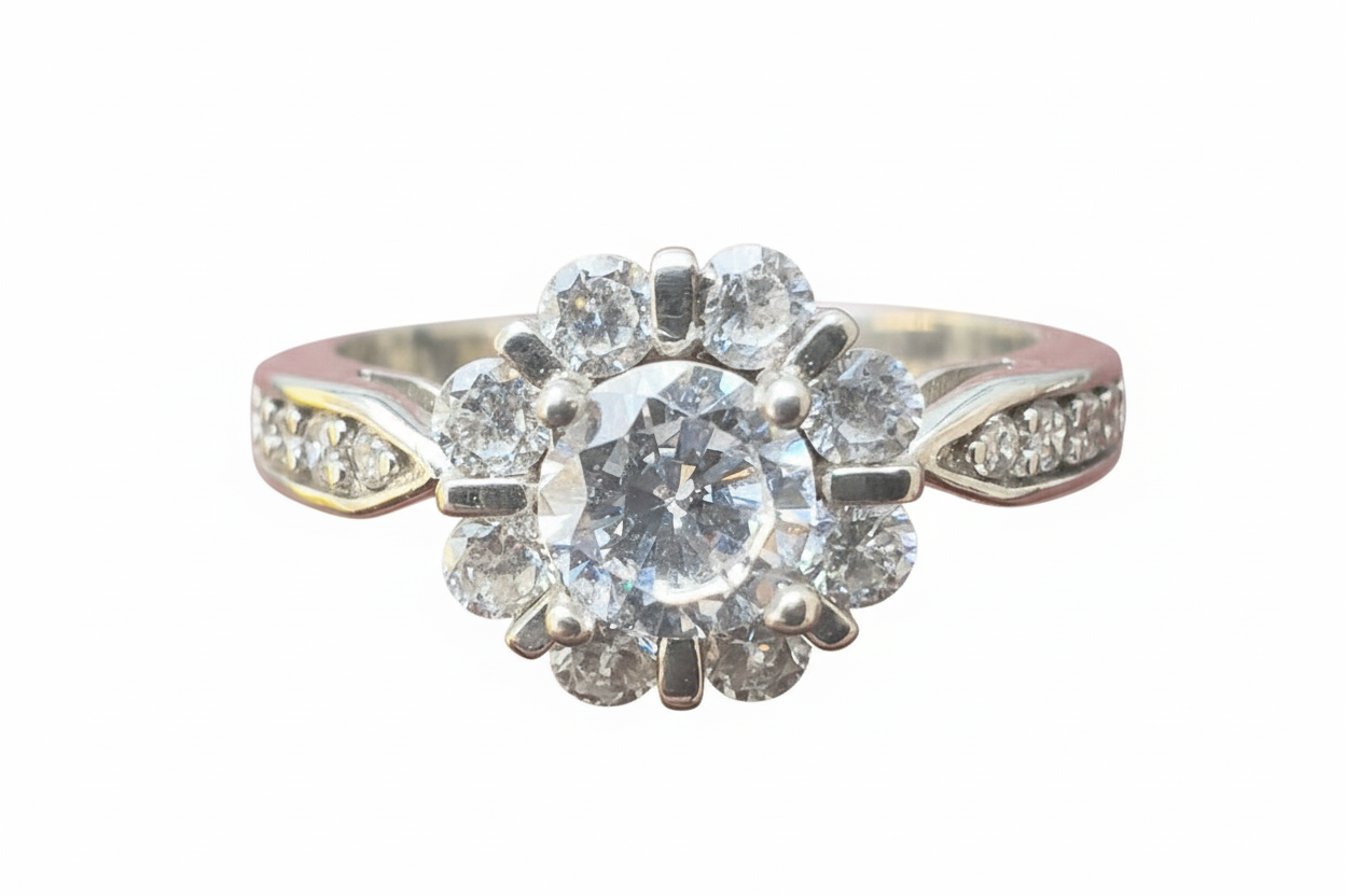 925 Sterling Silver flower design ring with Cubic Zirconia stone