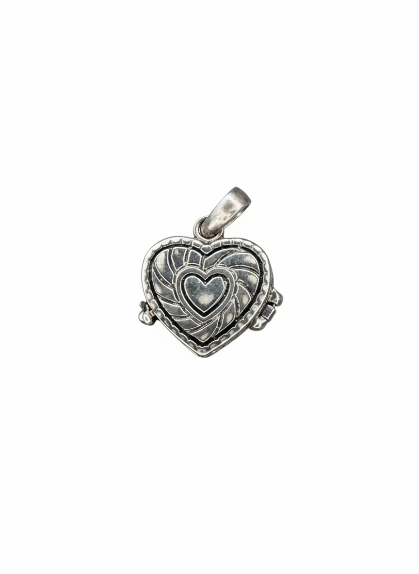 Vintage Heart Box with Green Cubics Sterling Silver Pendant