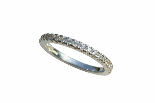 925 Sterling Silver band with 17 Cubic Zirconia stones