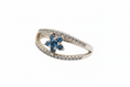 Load image into Gallery viewer, 925 Sterling Silver Millennium ring with blue flower Cubic Zirconia stone
