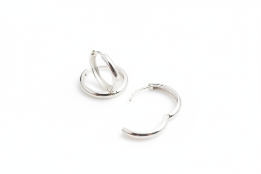 Pair of silver hoop earrings 