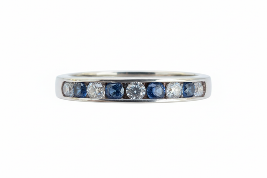 925 Sterling Silver ring with sapphire and clear Cubic Zirconia stone
