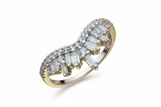 925 Sterling Crown Cubic Zirconia Ring with Cubic Zirconia Stones