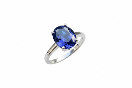 925 Sterling Silver ring with lab grown Sapphire stone