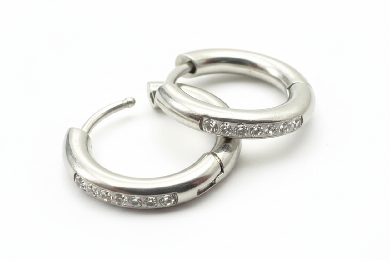 Hoop Earing with Clear Stones